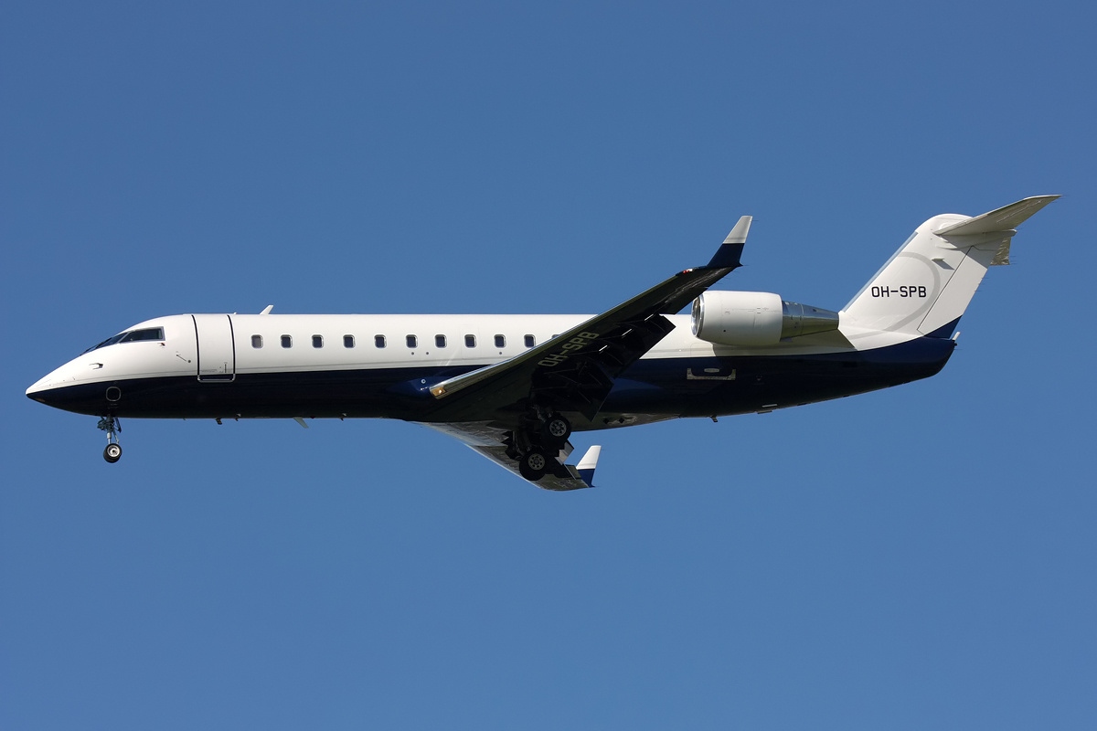 Image du Challenger 650, symbole du confort et de la rapidité en aviation privée.