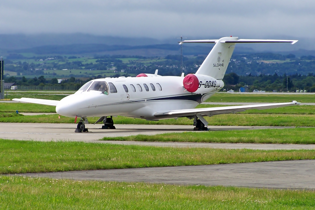 Image du Citation CJ4, symbole du confort et de la rapidité en aviation privée.